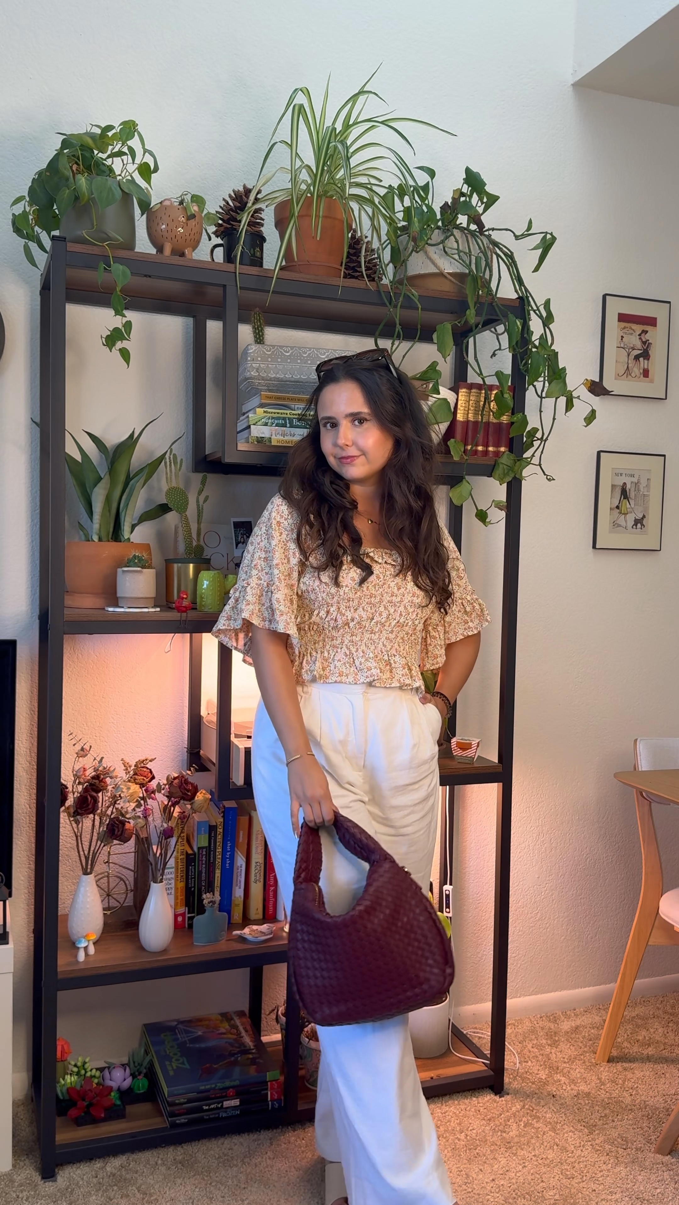 simple linen pants outfit 