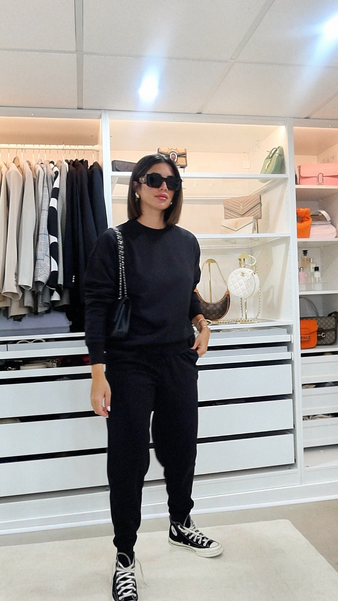 
Get ready with me for a day full of errands but still looking cute and comfy.. outfit is from @walmartfashion @walmart
#walmartpartner #walmartfashion  