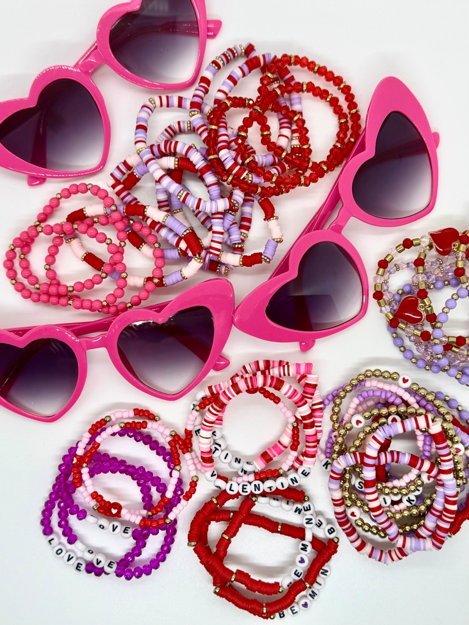 Shop Galentine’s Day gifts! 

Valentine’s Day, Valentine’s Day gifts for girls, heart glasses, bracelets 

#LTKValentine
