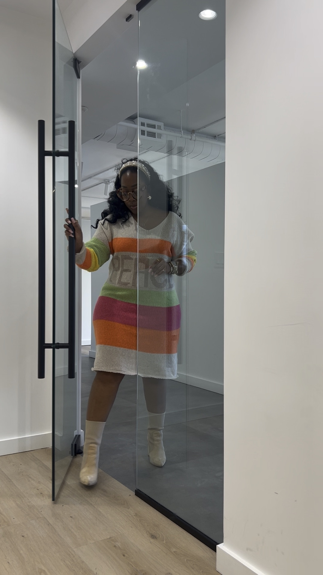 A WOW sweater dress!!! 

#LTKFindsUnder50 #LTKStyleTip #LTKWorkwear