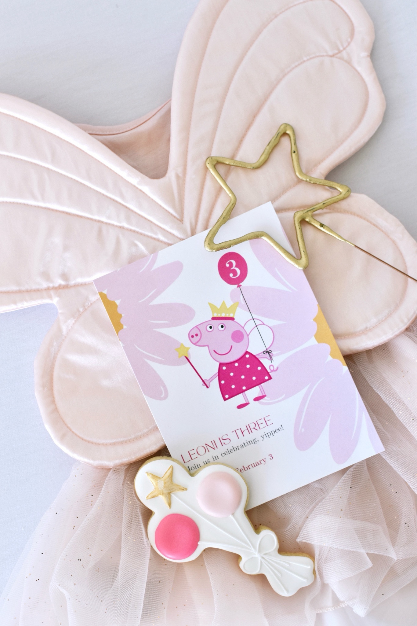 Peppa Pig themed third birthday 🐽

girl favors: wings with wands
boy favors: peppa cars

#LTKkids #LTKparties #LTKsalealert