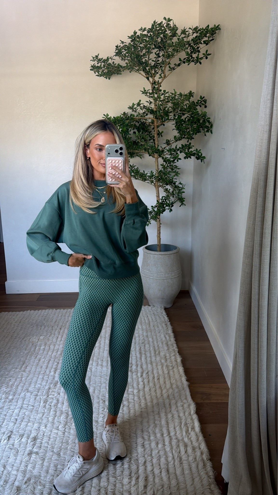Today’s workout look 🫶 wearing an xs

#LTKgrwm #LTKfitnessgoals #LTKSeasonal