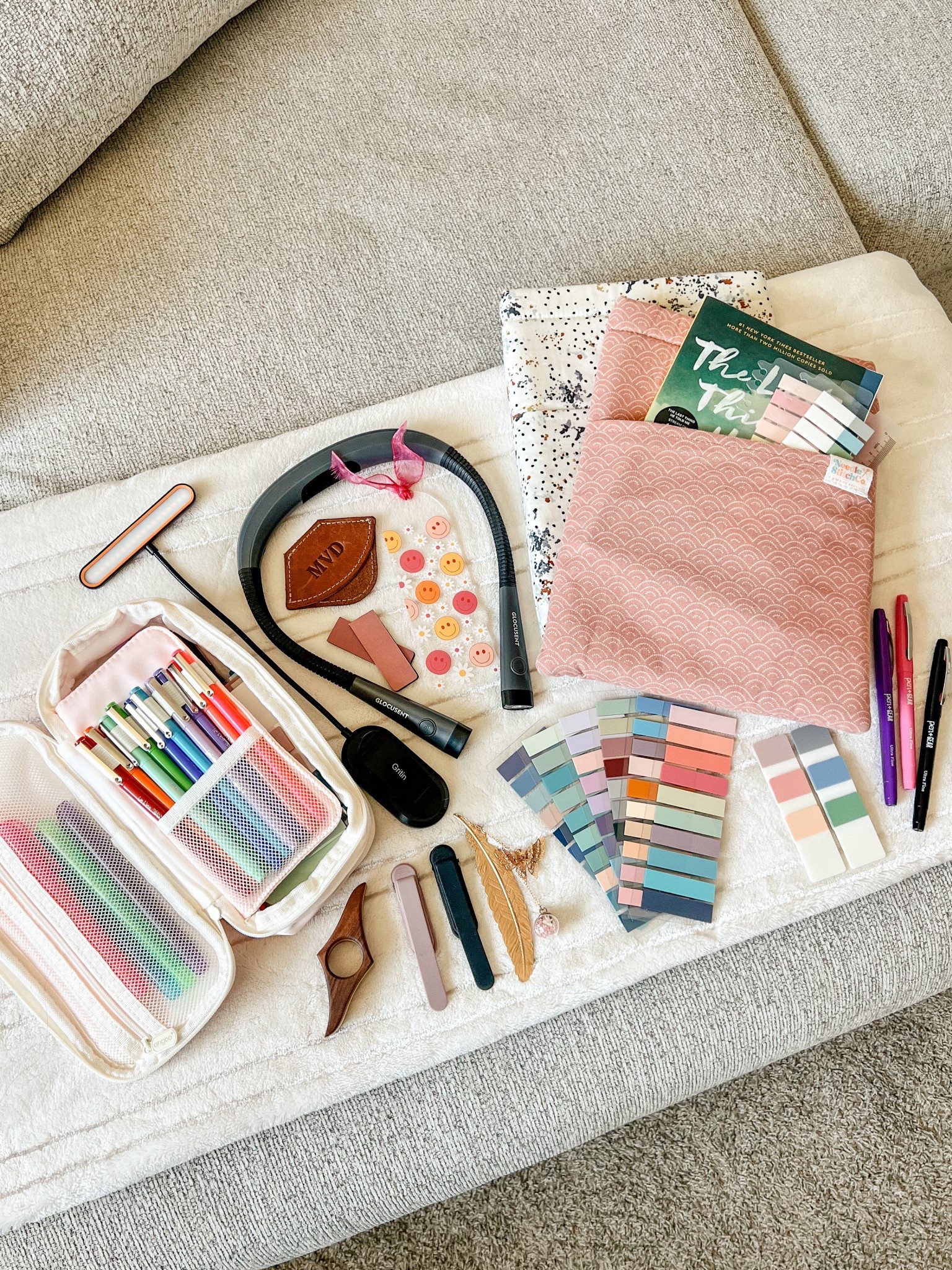 A few of my favorite items and accessories for reading physical books!

#LTKHome #LTKFindsUnder50 #LTKGiftGuide