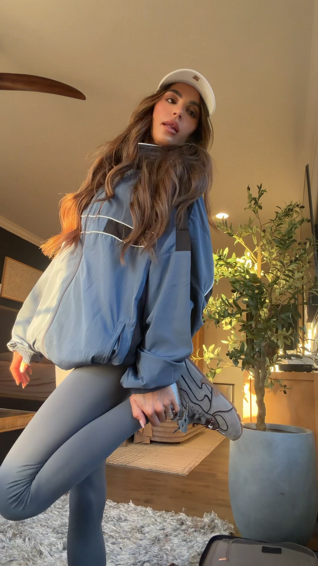 Travel look of the day