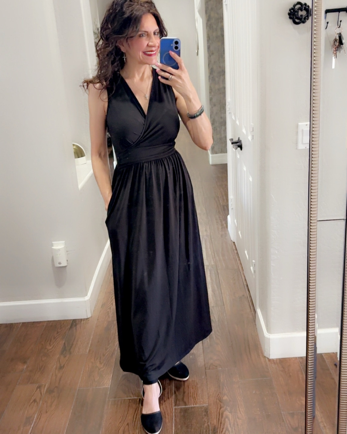 Mondays are for maxi dresses…. They make me feel comfortable, classy, sophisticated, and just the right amount of sexy. Effortless elegance never goes out of style, right?  🖤

This dress has pockets, comes in so many colors and prints….I linked it for you 😉 it’s a great deal! 

#maxidress #summerfashion

#LTKOver40 #LTKootd #LTKmomlife