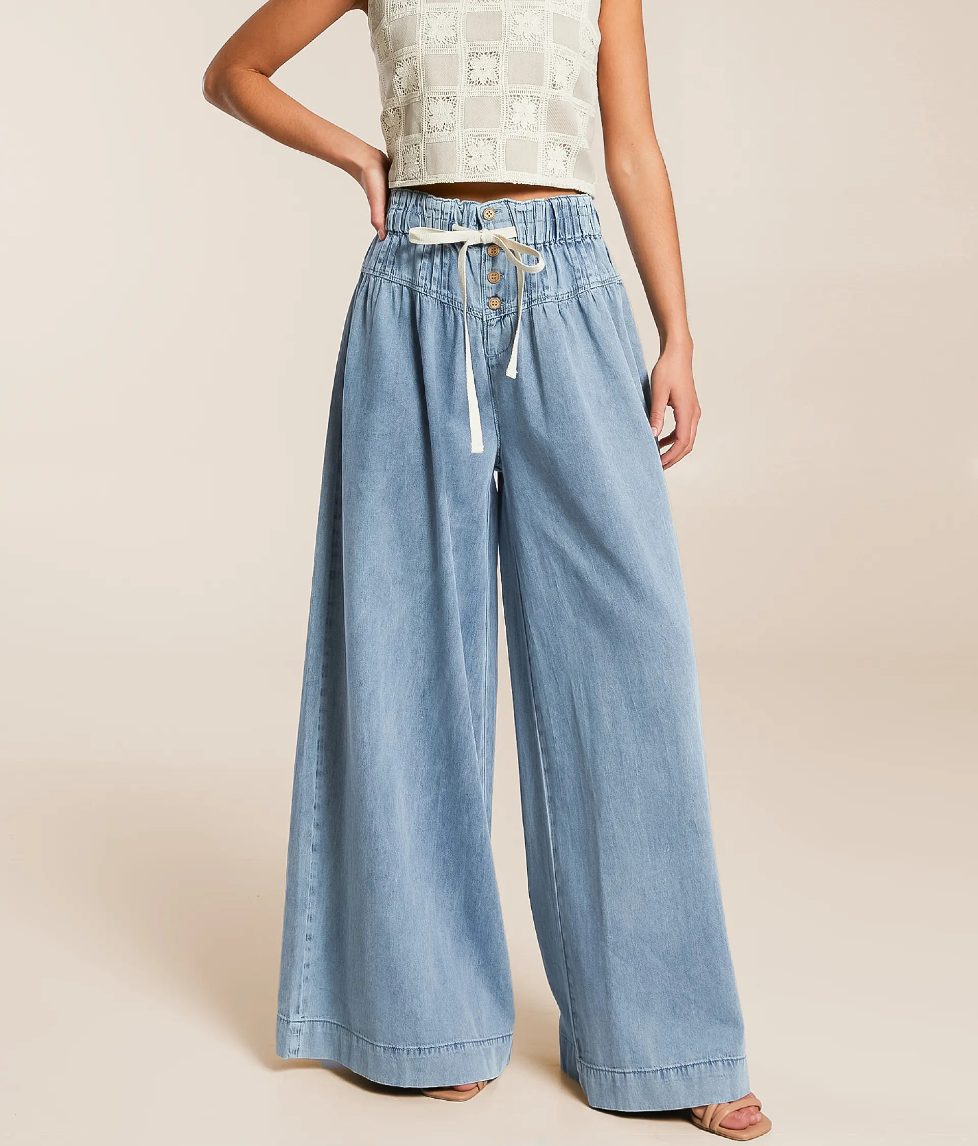 Pleated Wide Leg Trouser Jean | Buckle