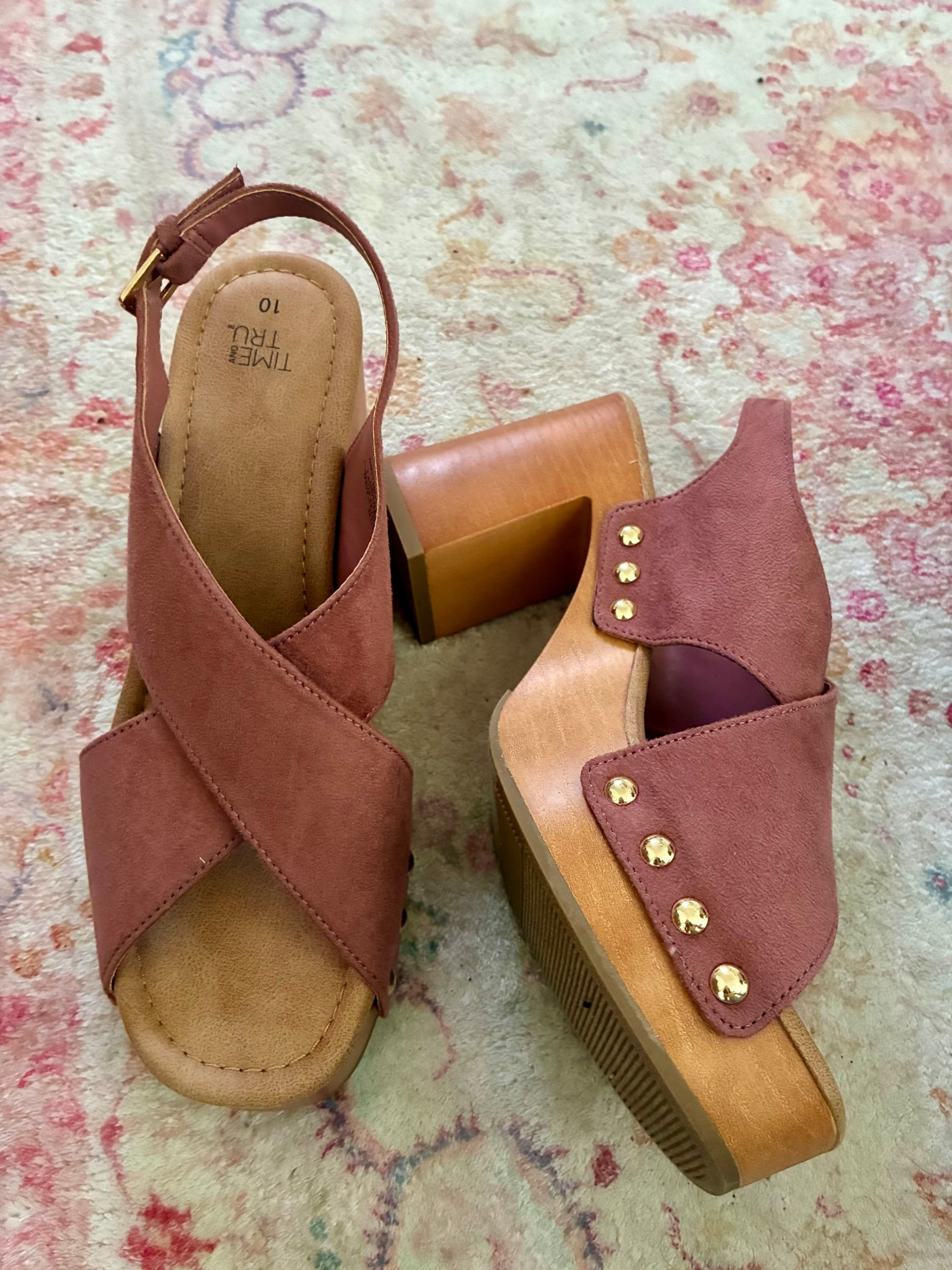 Ah! The pink color in these Walmart heels is gorgeous! Fit true to size. Still on sale for $23!

#LTKSeasonal #LTKSaleAlert #LTKootd