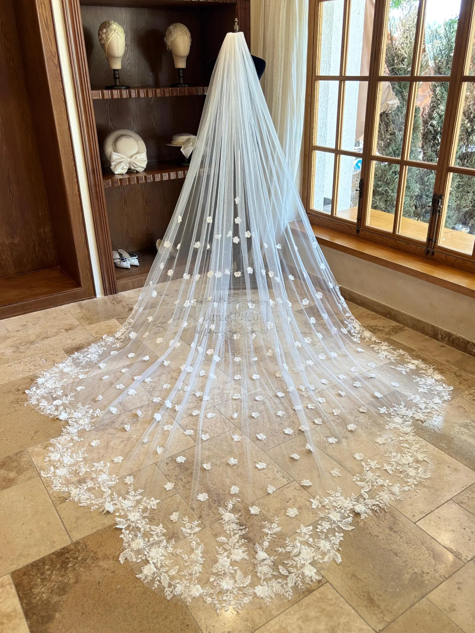 Sequined Irregular Hem Wedding Veil, Scattered 3D Flower Bridal Veil, Vintage Cathedral Veil, Flo... | Etsy (US)