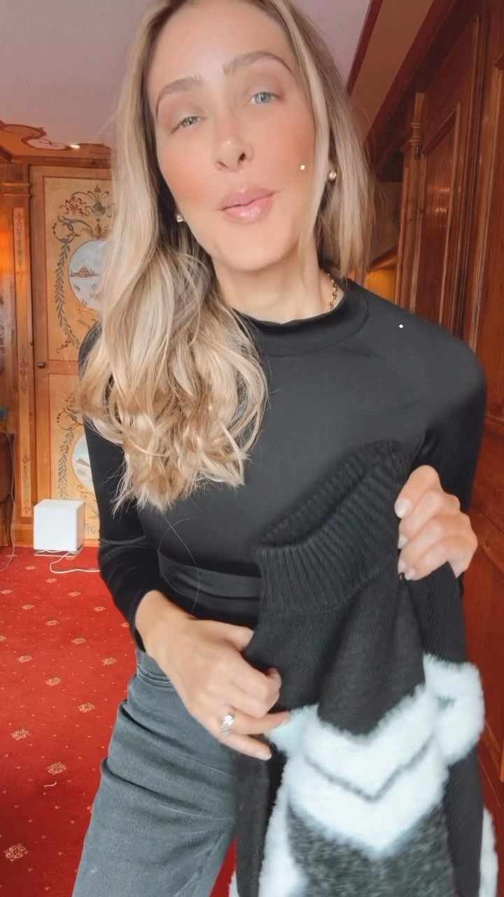 Cozy and comfortable winter outfit idea 


#LTKHoliday #LTKStyleTip #LTKTravel