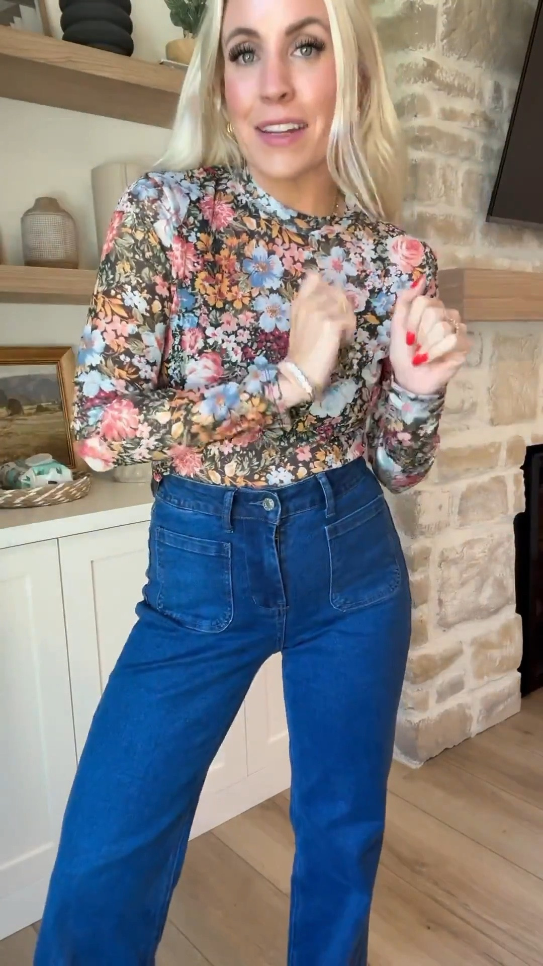 This top is on sale for $9 right now! I wear a size L

#LTKFindsUnder50 #LTKStyleTip #LTKFindsUnder100