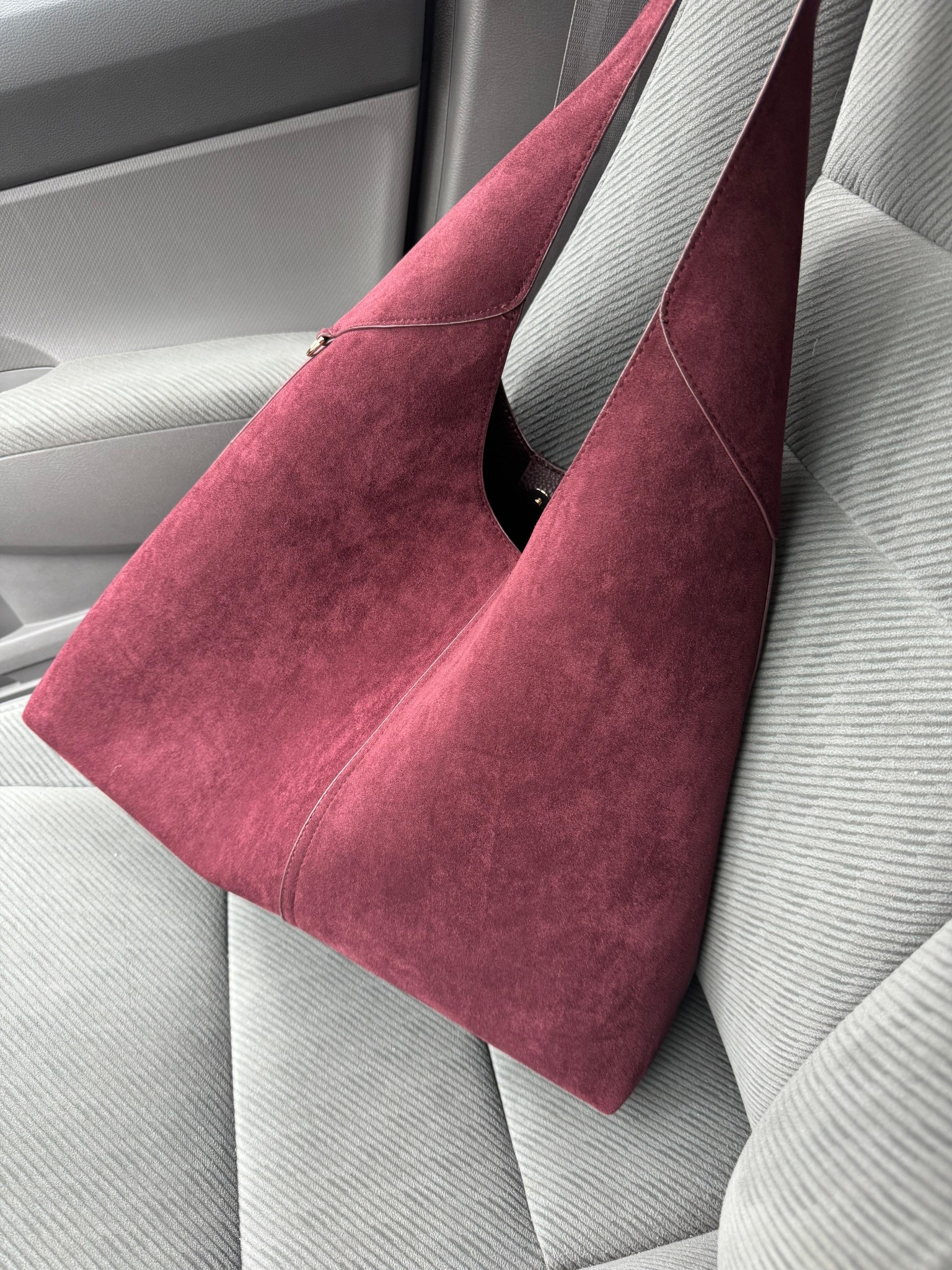 The best suede purse!

#LTKCyberWeek #LTKFindsUnder50