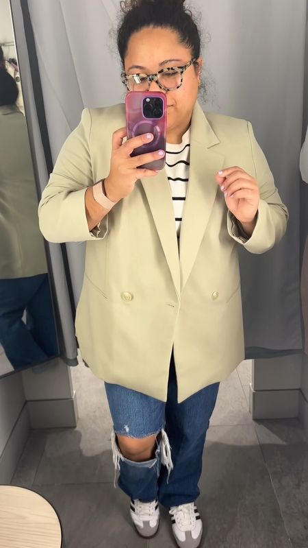 A little H&M try on featuring some blazers, jackets, and shirts.

Also linking my jeans and shoes.

#LTKplussize #LTKVideo #LTKmidsize