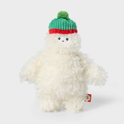 9" Yeti with Hat Stuffed Animal - Gigglescape™ | Target