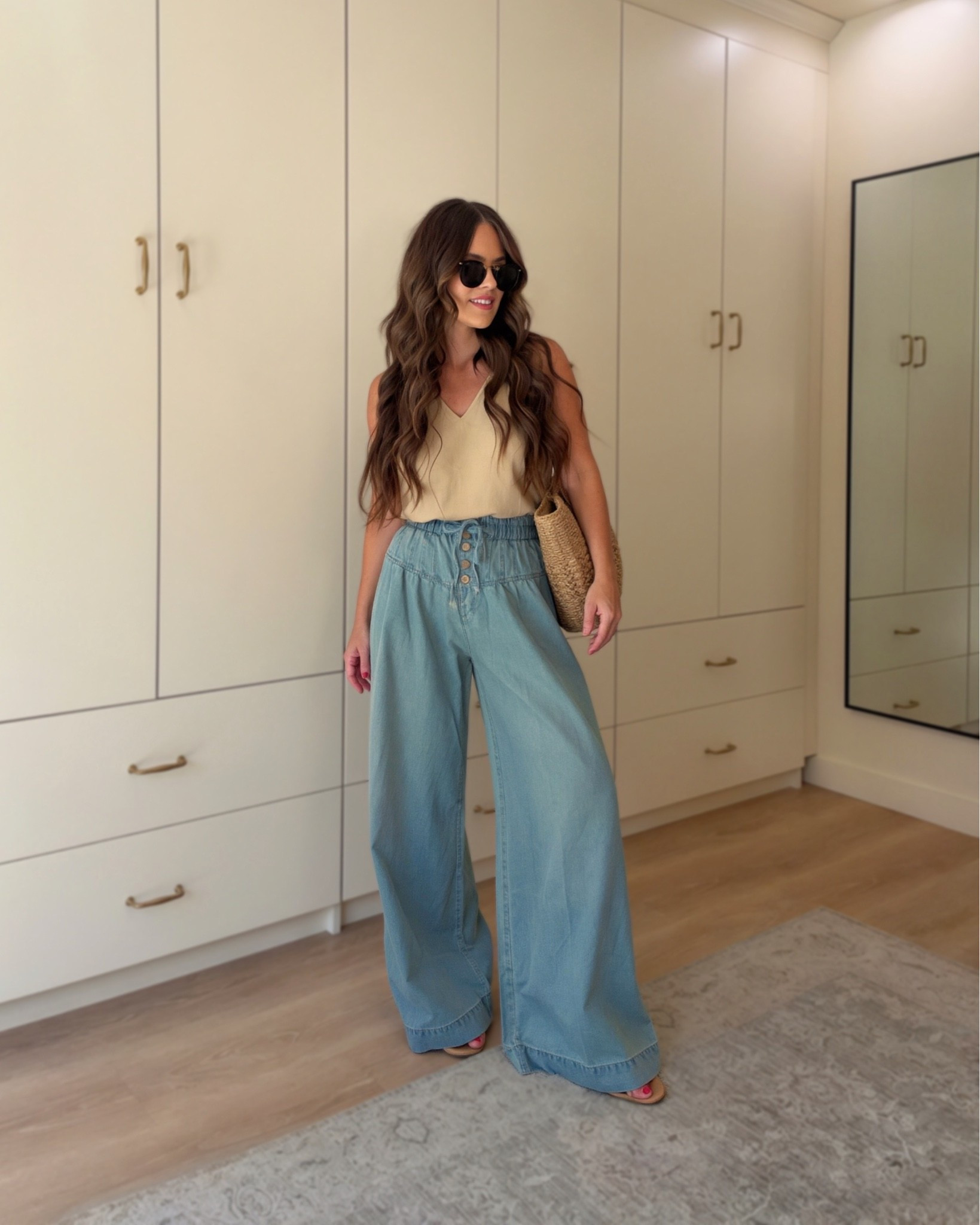 Top in a small
Jeans in a xs 

Casual wide leg jeans outfit 
Mom outfit, denim

#LTKPetite #LTKootd #LTKgrwm
