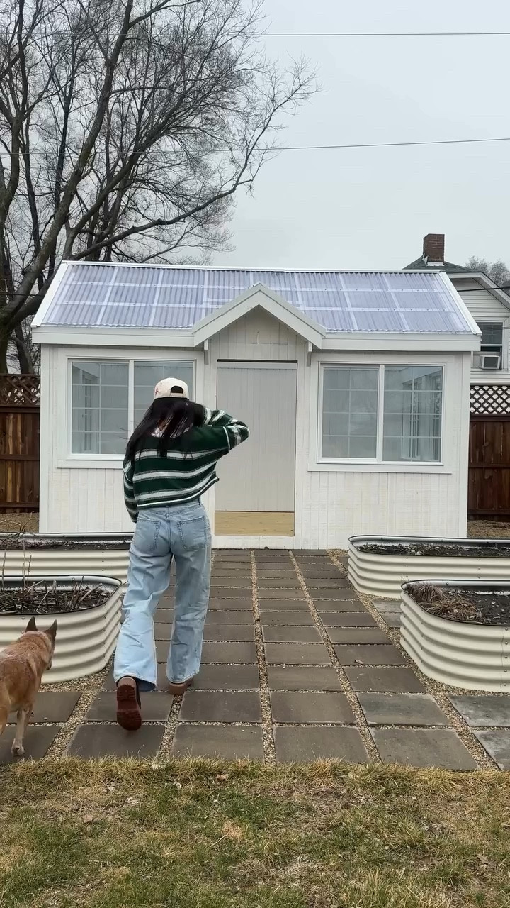 Greenhouse tour!! Who’s ready?!?!

If you’re someone who likes getting projects done fast, well then…take heart in our garden project! 🤪 We are almost TWO YEARS into this project and I’m not gonna lie to you, there were a lot of times I didn’t think it was going to happen 😬🙃

But like ALLLL good things….they take time (and a steadfast heart to see them through 💪🏼). Let this project remind you that it’s ok to move slow (or at least feel better about your current circumstances 🤣) 

Tell me….what should we start growing in here first??

-

#GreenhouseGarden
#GardenProject
#GrowYourOwnFood
#HomeGardenLife
#BackyardGreenhouse