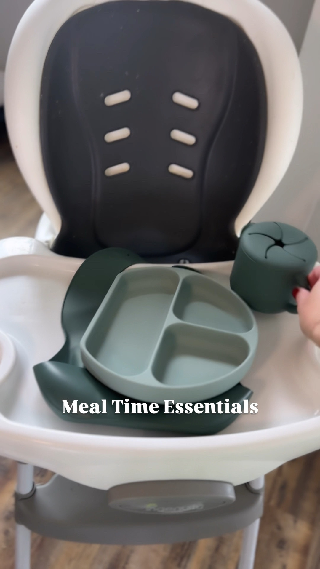 My favorite Meal Time Essentials for baby and toddlers is currently on sale! 
Silicone based and a variety of colors to choose from. 👏🏻 

Code Extra25 saves you an additional 25% off anything in the sale tab including these baby bibs, cups, and more. 

Also has 25% off any item sitewide with code Early25. 

#LTKBump #LTKSaleAlert #LTKBaby