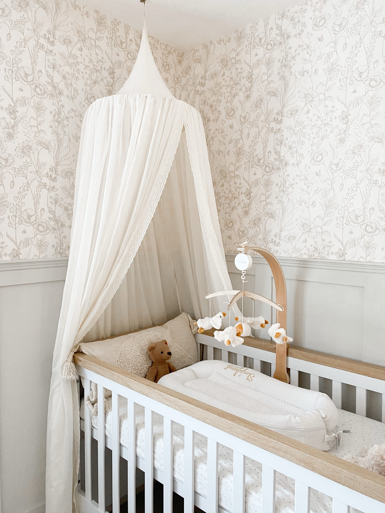 I am still so in love with Phoebe’s neutral nursery - the soft colours are so calming and cosy! 

#LTKkids #LTKbaby #LTKhome