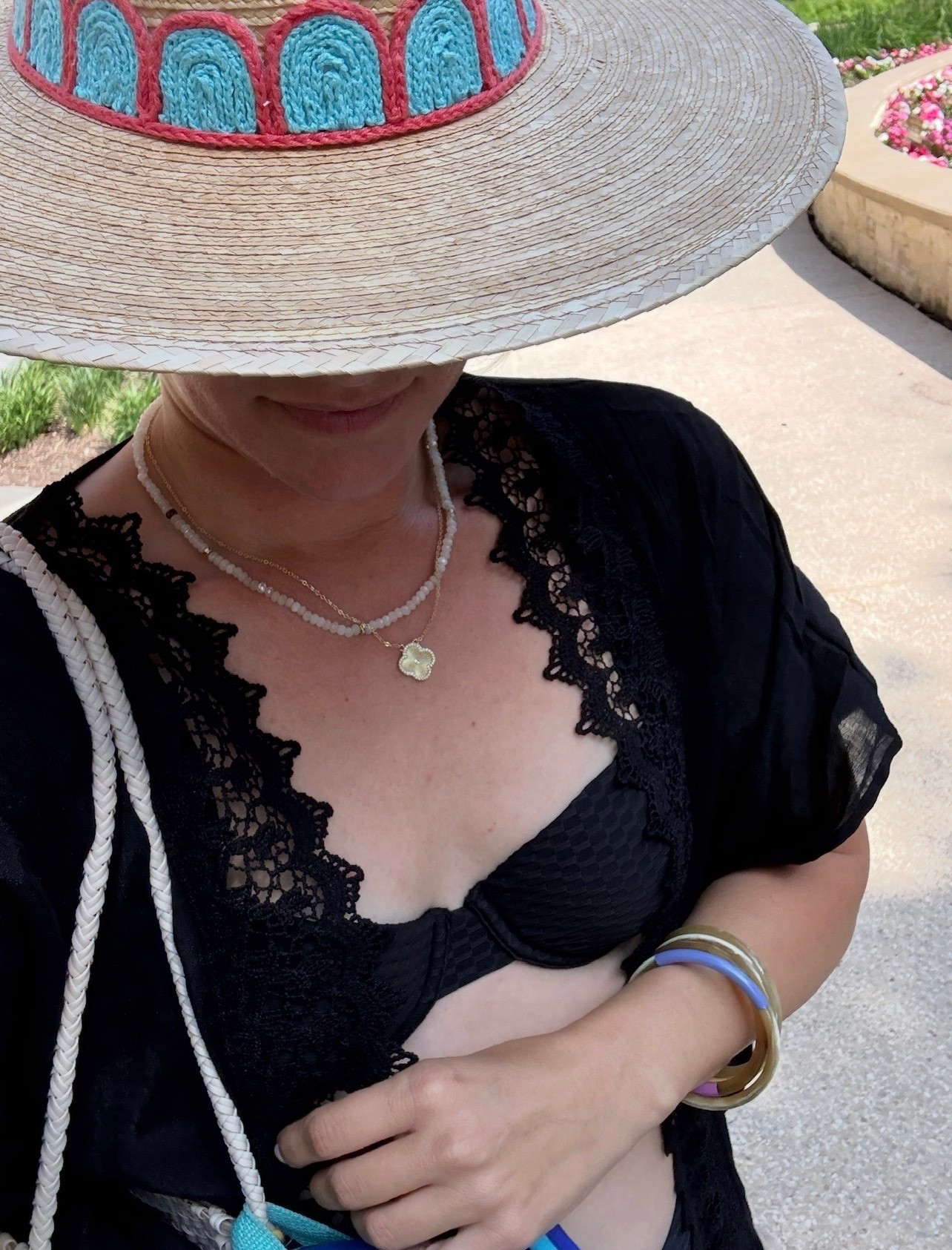 Today’s ootd 🖤☀️

#LTKootd #LTKmomlife #LTKSwim