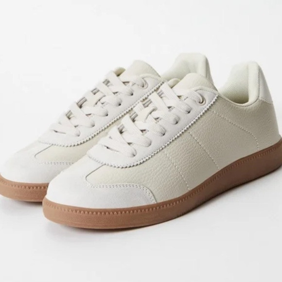 JustFab Gum Bottom Portia Sneaker | Poshmark