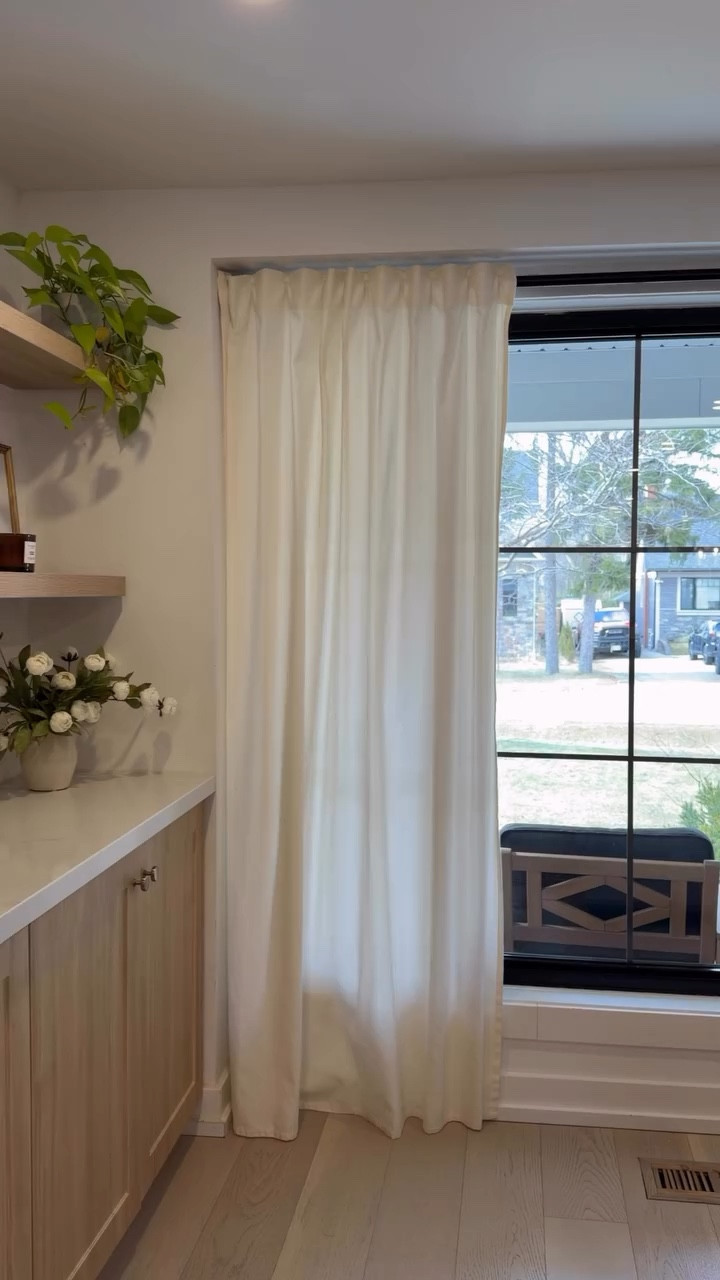 That’s a great reason to get new curtains from @twopagescurtains if you ask me! 🕷️ 

These are the Liz Linen curtains with a French pleat in the colour Ivory White 🤍

#twopageshome