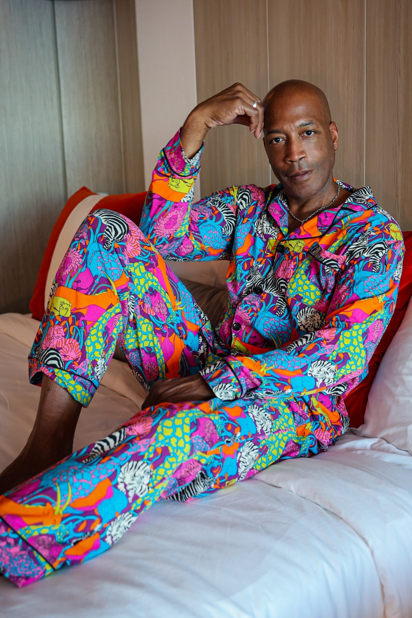 I do love a good pajama set and this one from @mrturk is on sale now. Plus they have some others to snap up on sale as well.  True story, I like to wear pjs because in case my house catches on fire, I want to be well dressed when they come rescue me! 😂



#LTKMens #LTKstorytime #LTKFindsUnder100