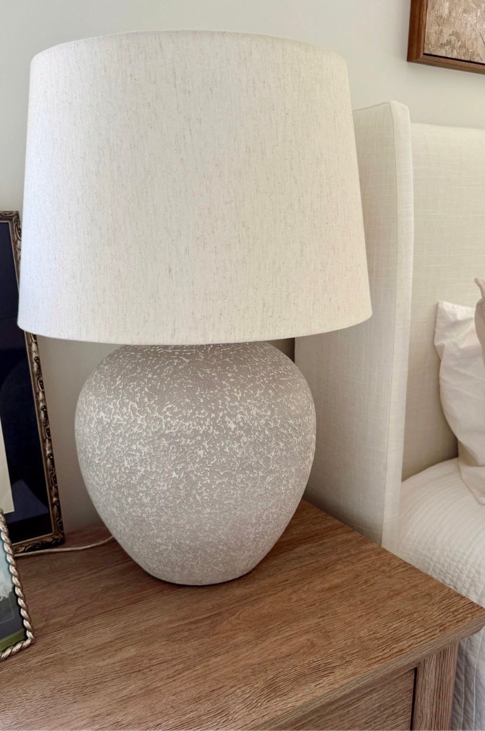 My favorite lamp is on a d e a l today! 
👏🏻￼
I’ve loved this lamp for years! It’s such a pretty piece and adds the perfect little touch to a room without feeling overdone.