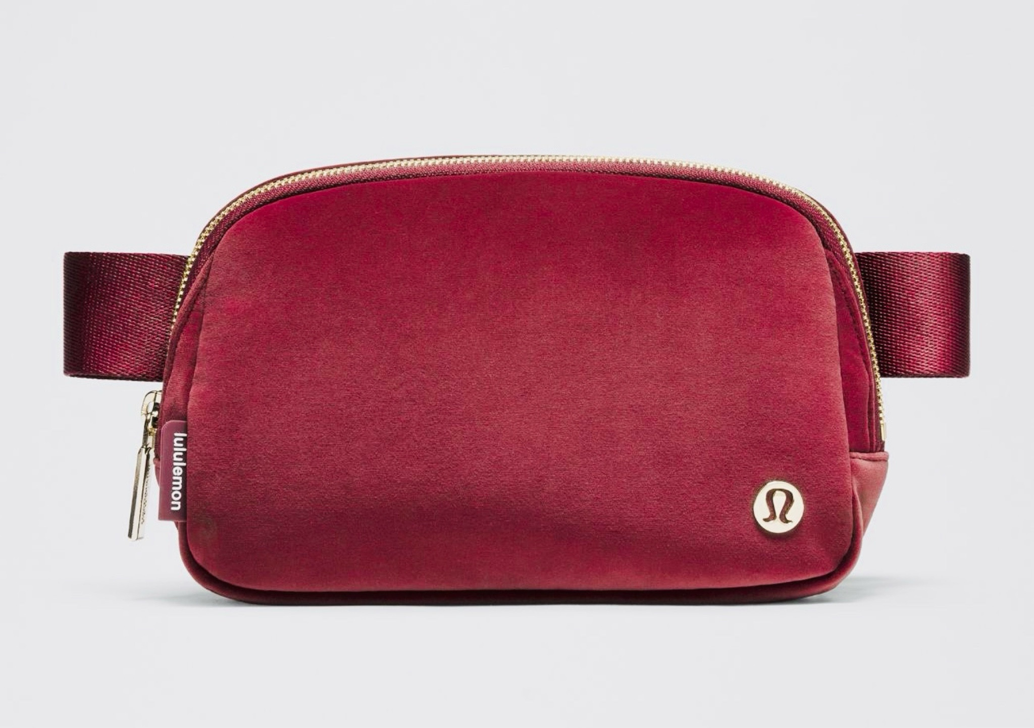 New color!🤗Love this color for the holidays, makes the best gift too!😍👏🎄🎅I love wearing mine to hikes, errands and everything in between. Bigger size is 1L, smaller size comes in the same color, both are still under $60 no price change!😜😍🎁🎁Fyi this color may or not be in stock in store. Great gift for teens, kids and just anyone should have this bag😜



#ltkfindsunder100 #ltkfindsunder50 #ltktravel #ltkfitness #beltbag #redbag #lululemon #ltkworkwear #ltkU #ltkgiftideas #giftsforher #giftsforfriends #giftsformom #giftsunder50 #giftsunder60 #ltkactive #ltkkids 

#LTKHoliday #LTKGiftGuide #LTKItBag