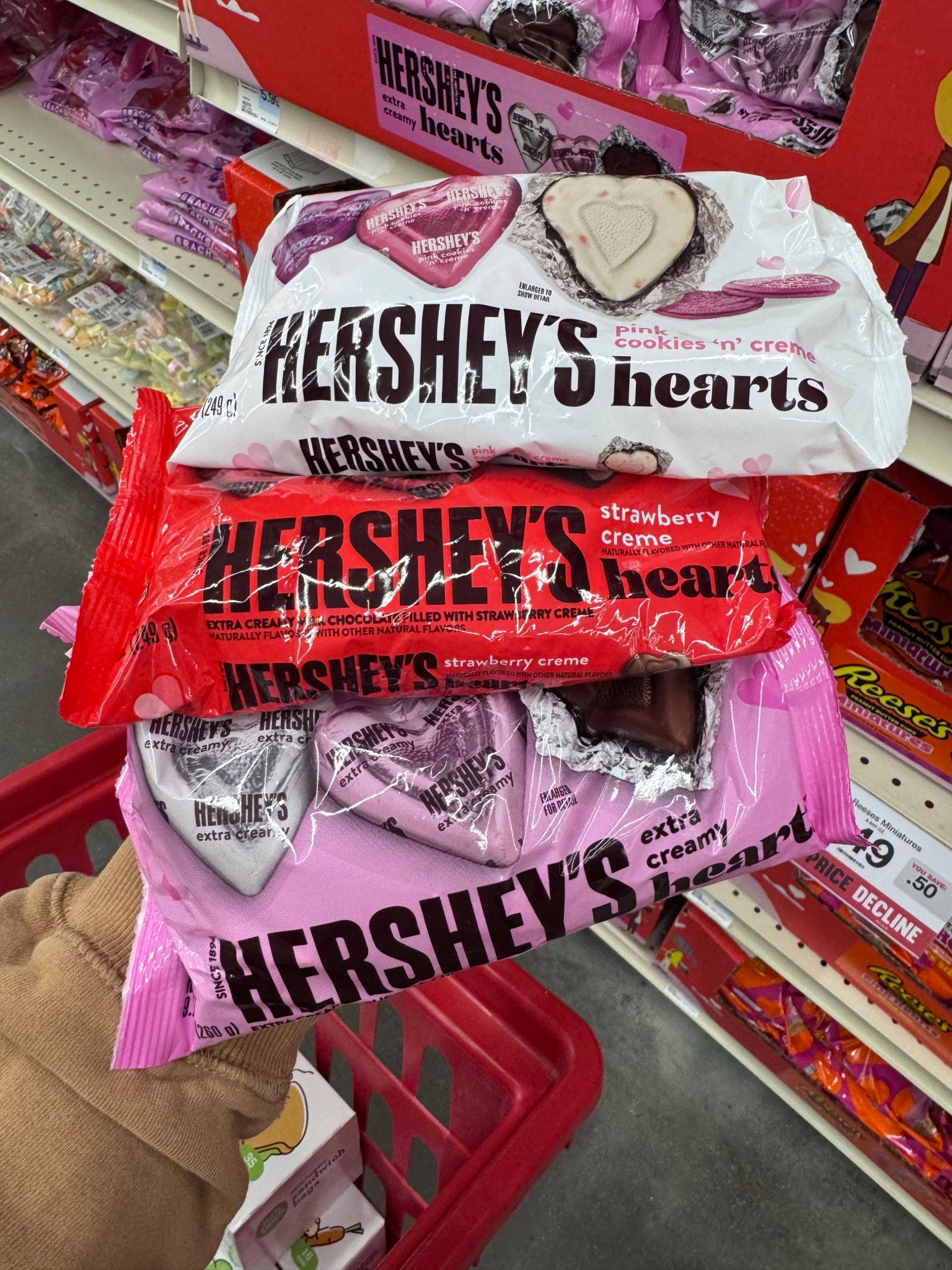 Grab all the Hershey chocolate hearts for my favorite Valentine’s cookies!


#LTKKids #LTKfoodie #LTKmomlife