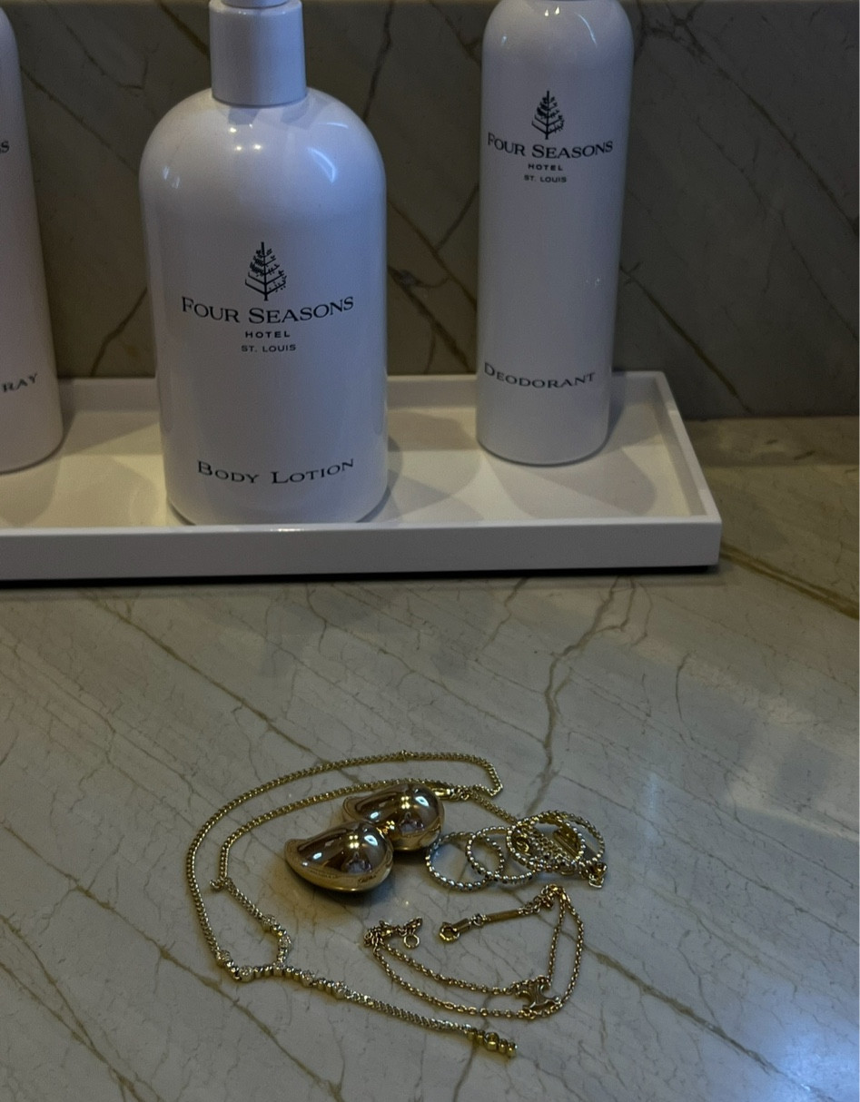 best gold jewelry! my fav jewels! 

#LTKSeasonal #LTKGiftGuide #LTKfindsunder100
