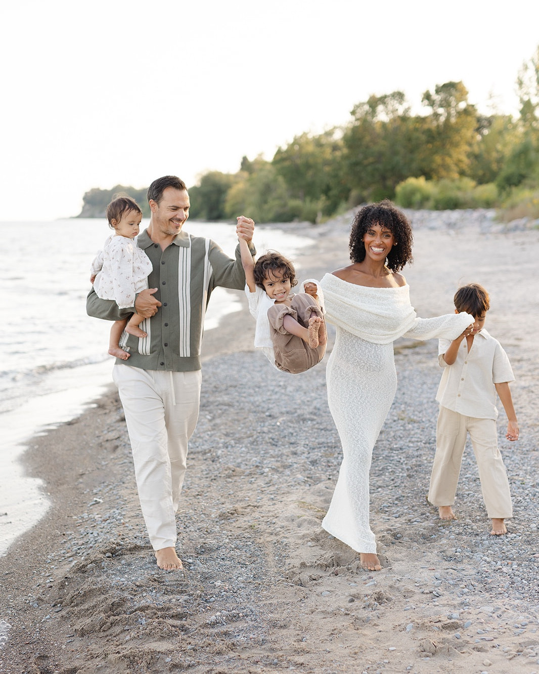 The most stunning dress ever 

#LTKcanada #LTKfamily #LTKdresses