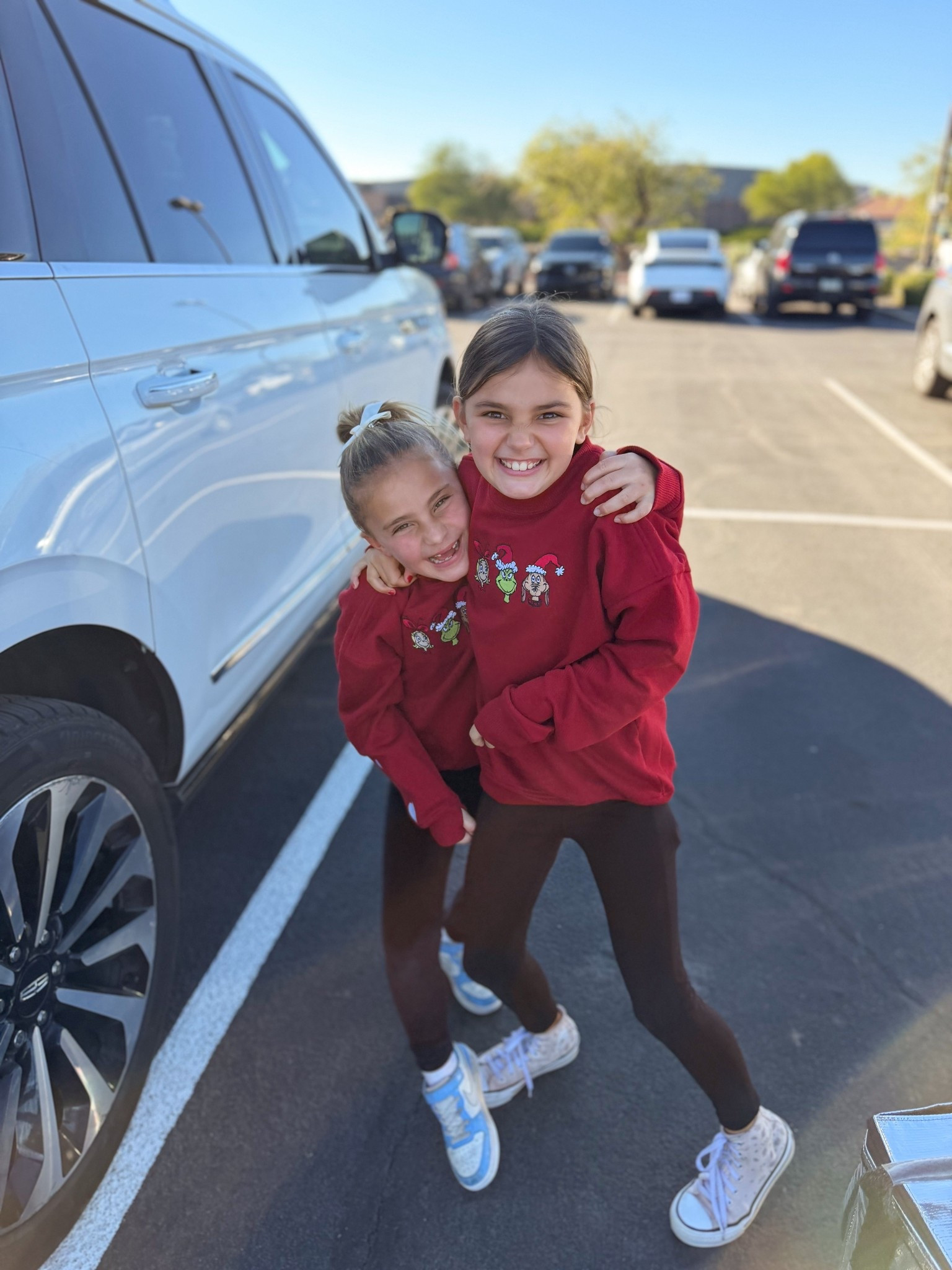 Sweatshirt is linked (just a different image shown). So cute ❤️