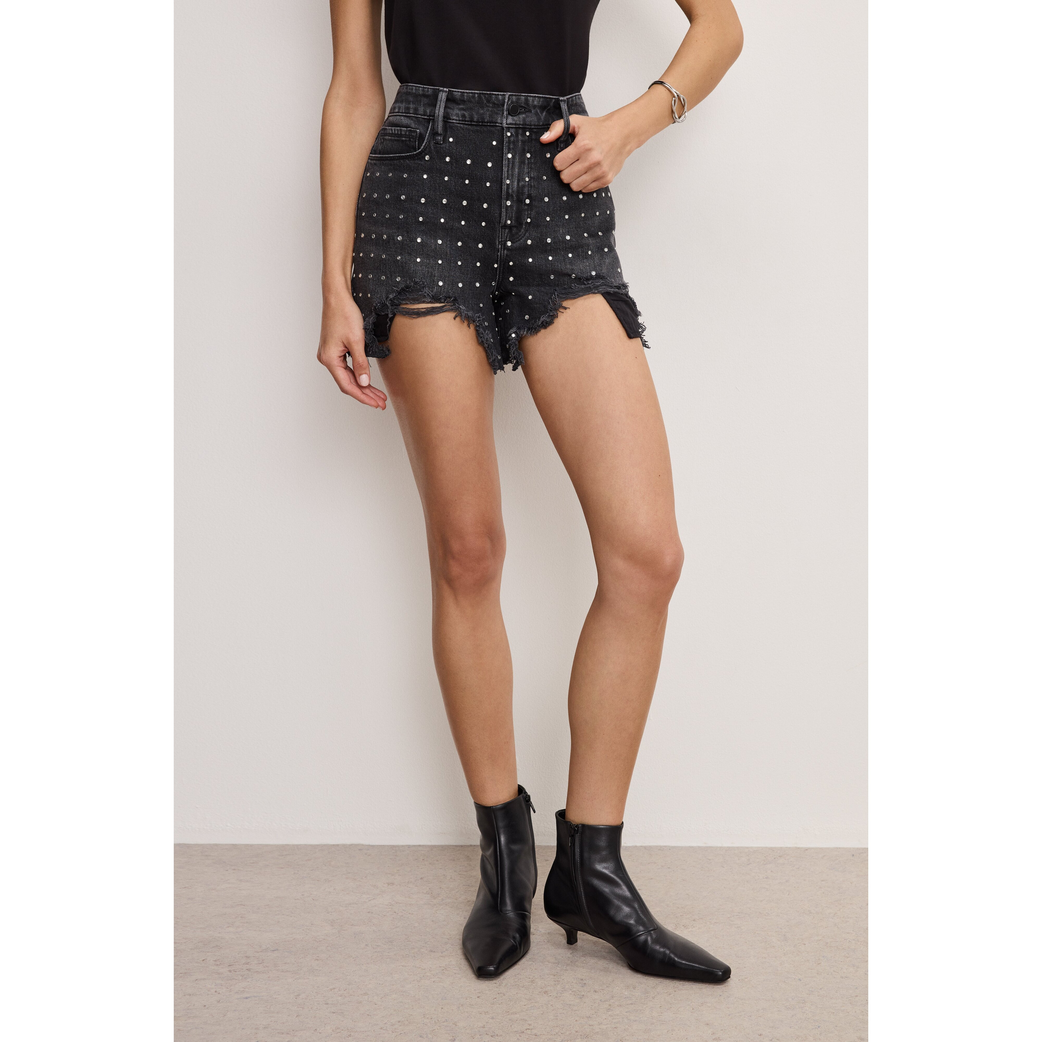 Women's Bombshell Rhinestone Shorts | Black, 351 Size 15 Plus | Good American by Khlo� Kardashian | Good American