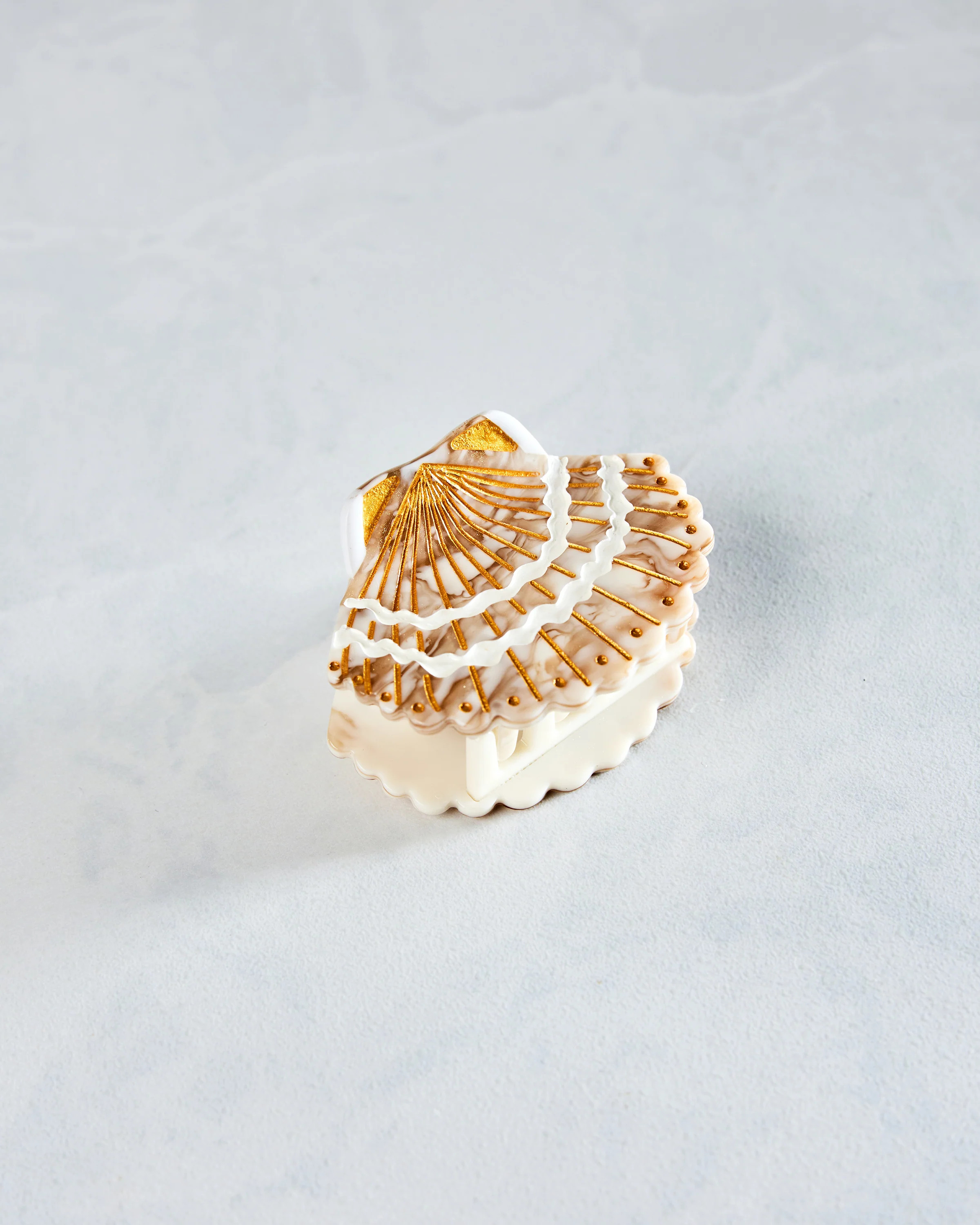 Golden Seashell - Hand-Painted Claw Hair Clip - Solar Eclipse | Printfresh