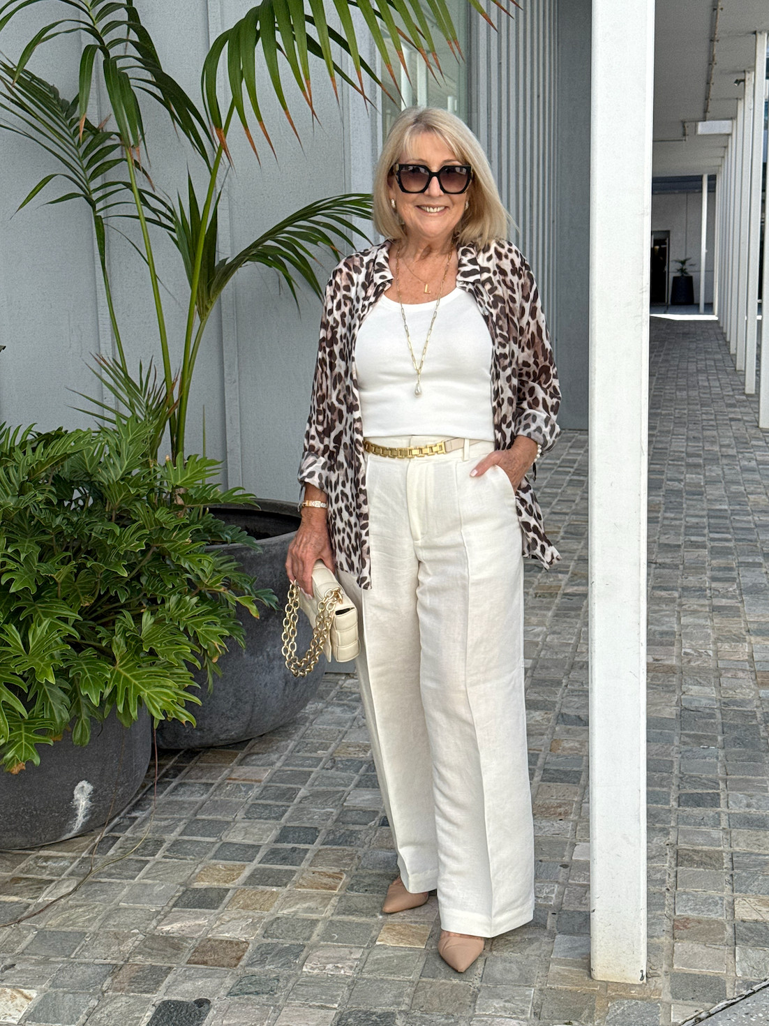 STYLING WITH LEOPARD! 🐆

LEOPARD spots with CHOCOLATE DROPS or are you more of a NEUTRALS girl?

#OOTD #AgelessStyle #StyleInspiration #StyleOver50 #BrisbaneStyle
 

 #LTKaustralia #LTKover50style #LTKstyletip