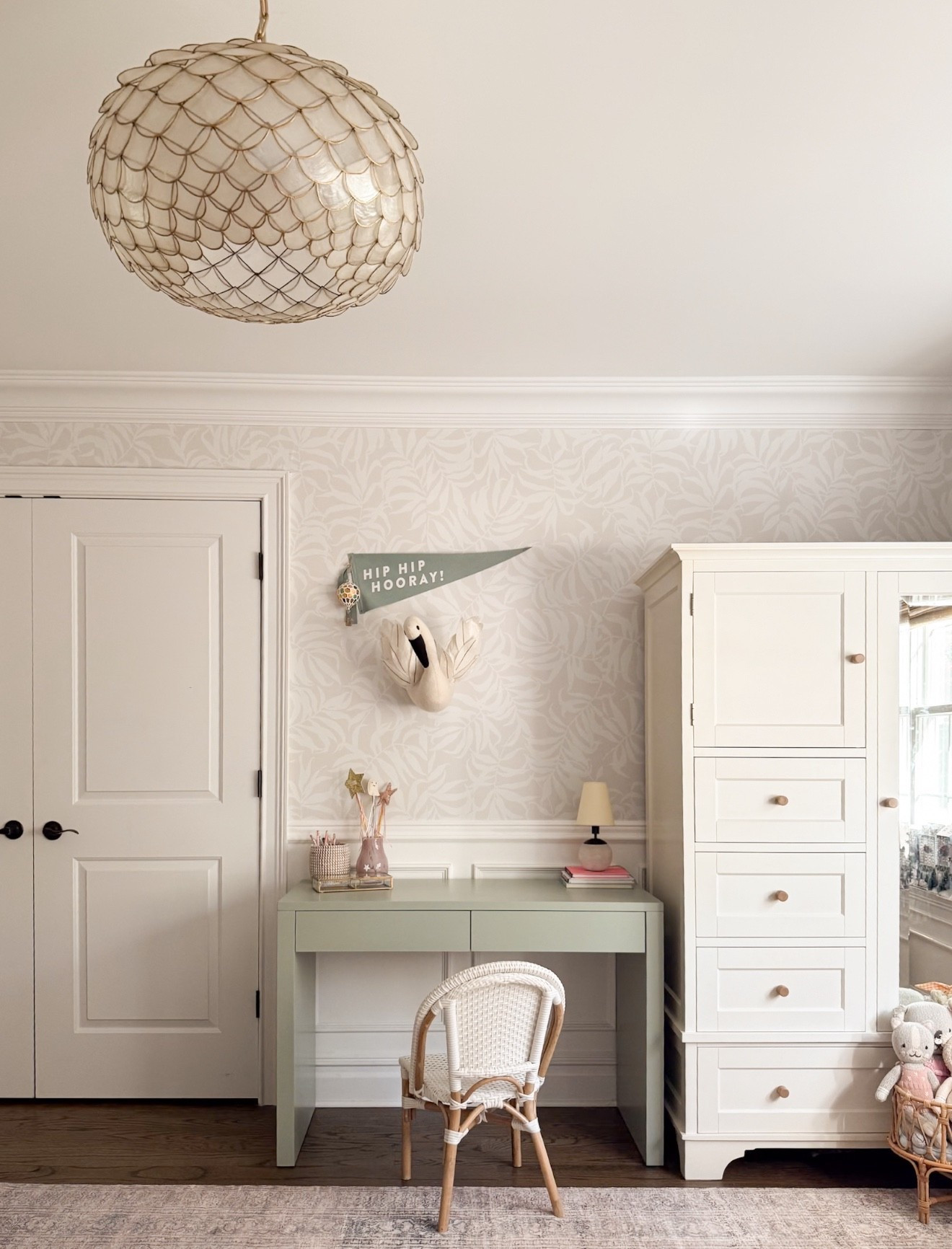 Whimsical girl’s bedroom details ❤️

Bedroom furniture, girl’s homework desk, peel-and-stick wallpaper, curtains, anthropologie home, loloi rugs  

#LTKSaleAlert #LTKHome #LTKKids