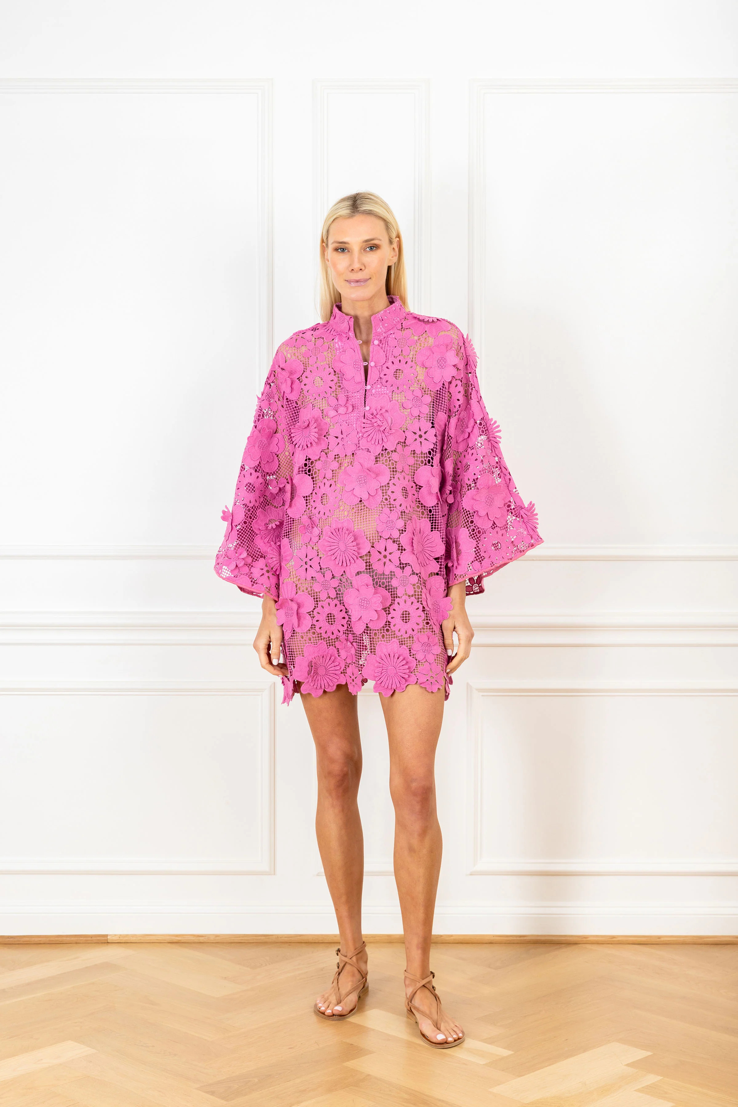 Wild Orchid 60s Lace Mini Caftan | La Vie Style House