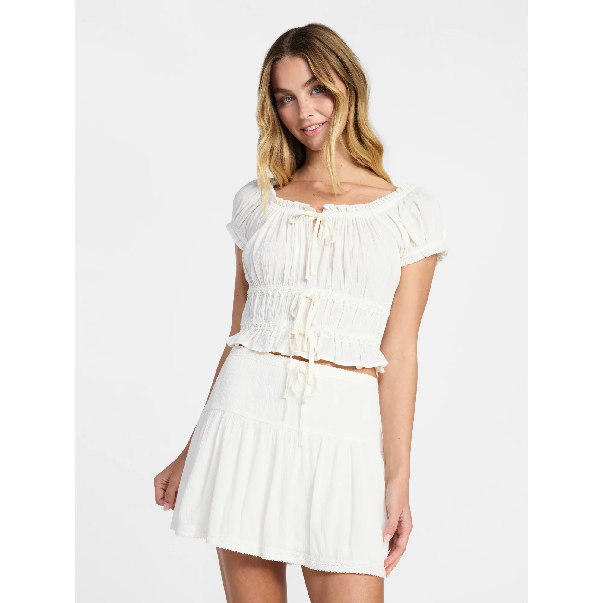 No Boundaries Puff Sleeve Peplum Top, Women’s XXS-XXL | Walmart (US)