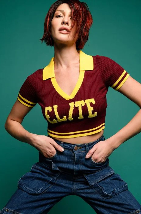 FIRE UP CROP POLO SWEATER TEE In Dark Red | AKIRA