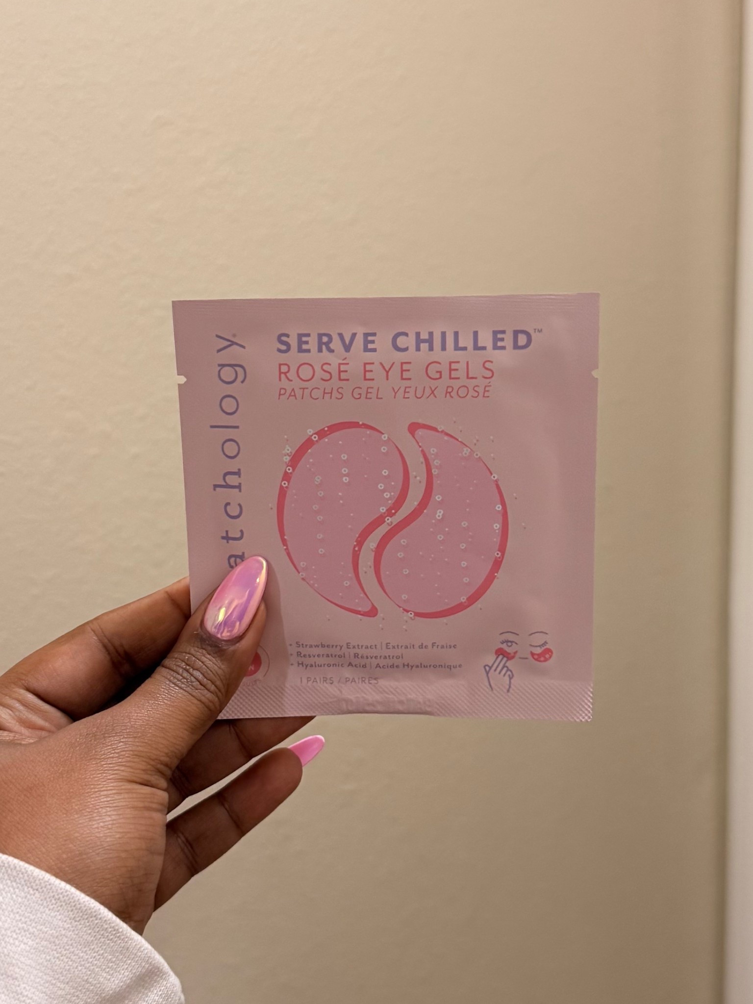 Really trying to push through the last day of the work week. These eye patches from Patchology are giving me life right now. I love their line of eye patches because they don’t slip down my face and they always help depuff my under eyes. ￼

#LTKBeauty #LTKdayinmylife