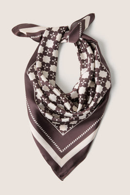 EVEREVE Women's Indy Geo Bandana, Brown | Evereve