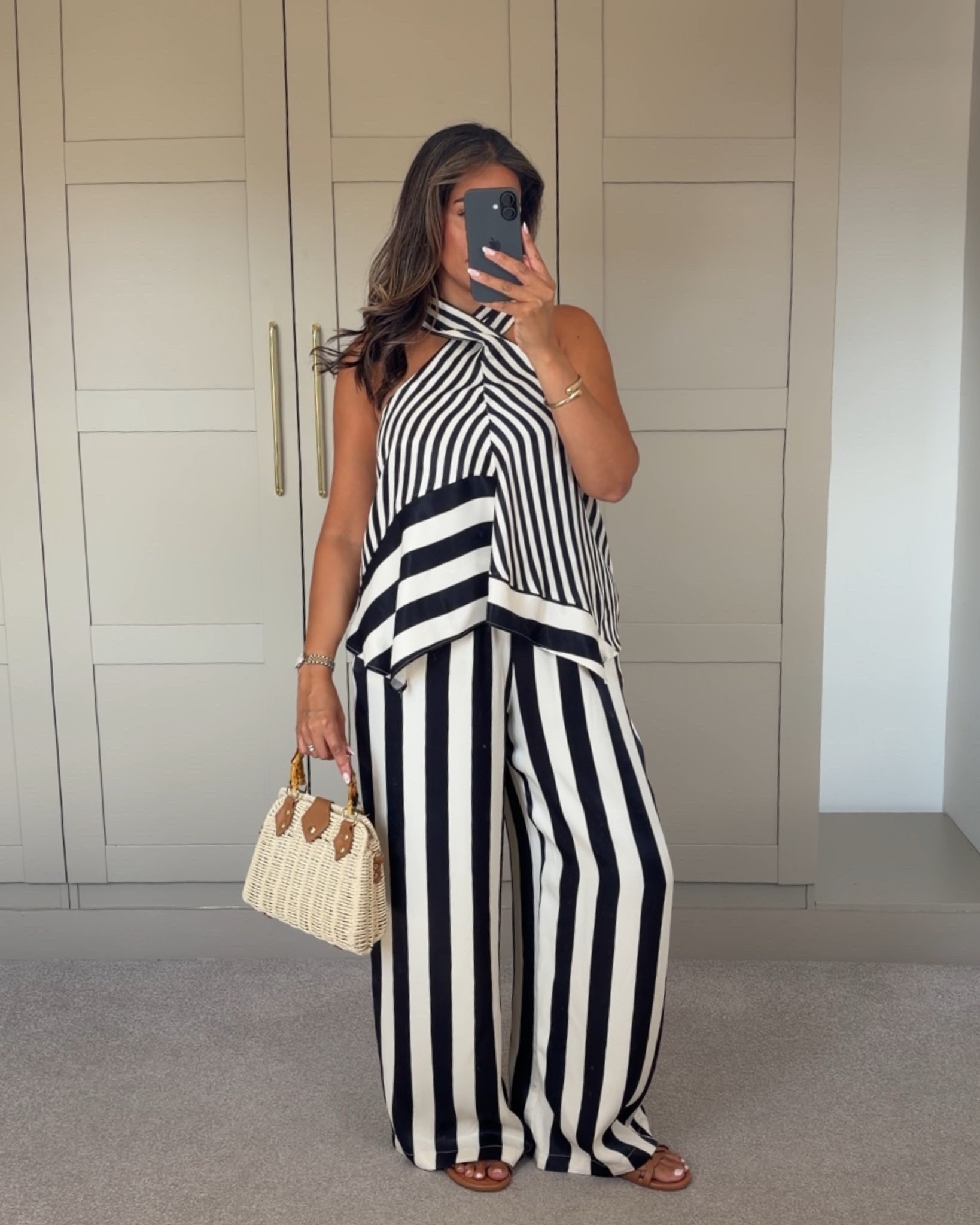 Zara stripe coord ☀️
I’m wearing a small top and medium trousers

#LTKsummer #LTKdatenight #LTKstyletip