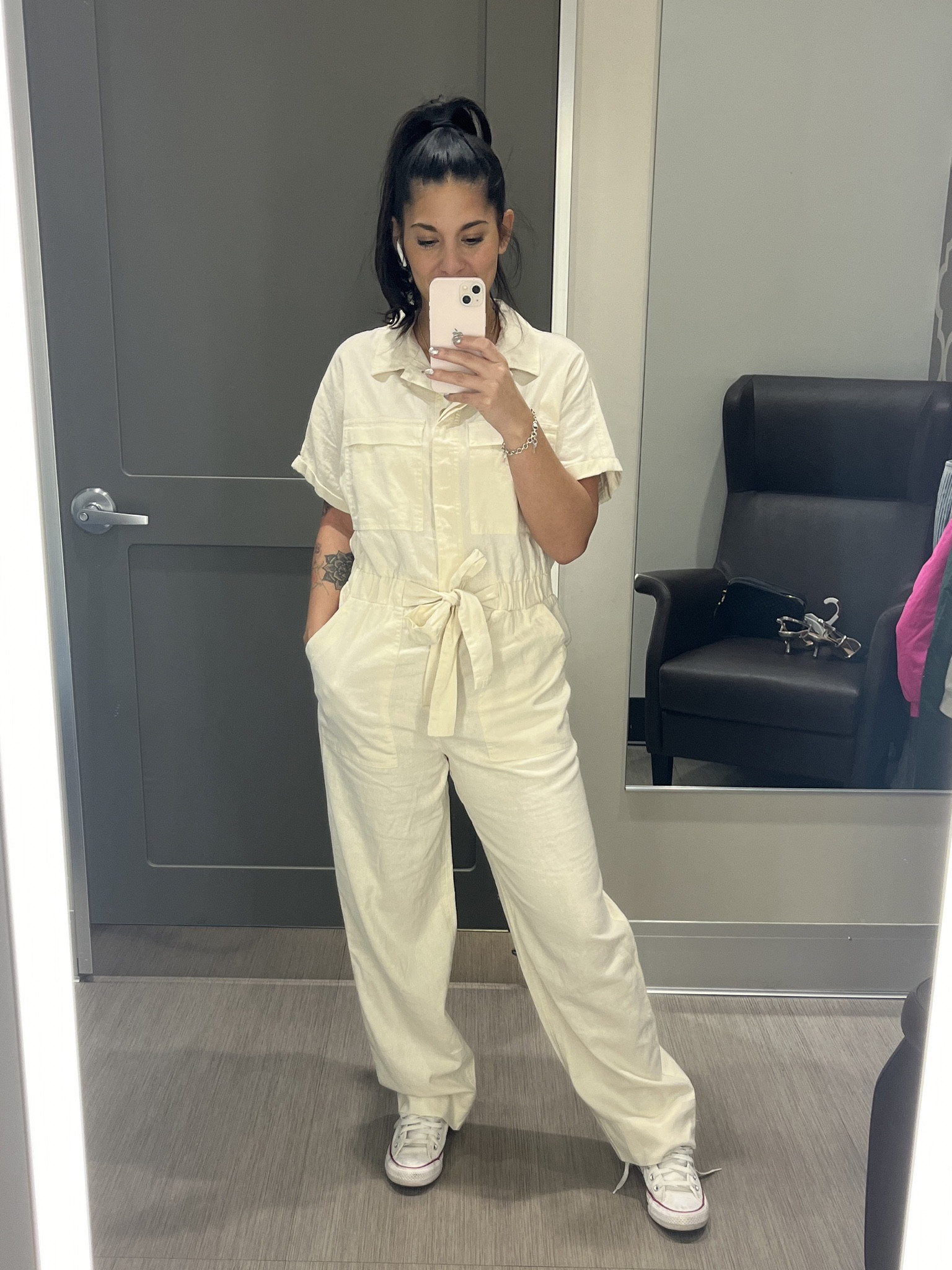 This is a fun casual jumpsuit. I could see myself wearing this to run errands with the boys or meet a friend for lunch. I’d pair this with sneakers and a hat  

#LTKSeasonal #LTKstyletip #LTKfindsunder100