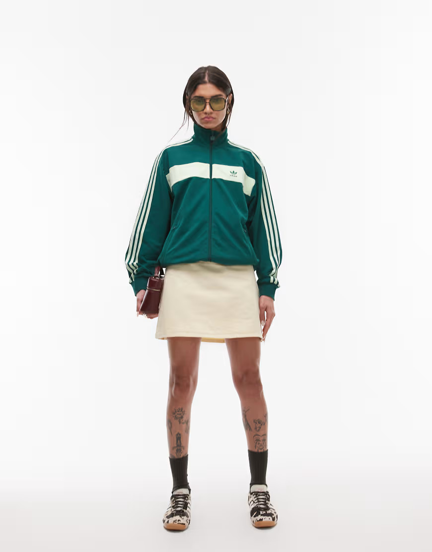 adidas Originals retro track jacket in green | ASOS (Global)