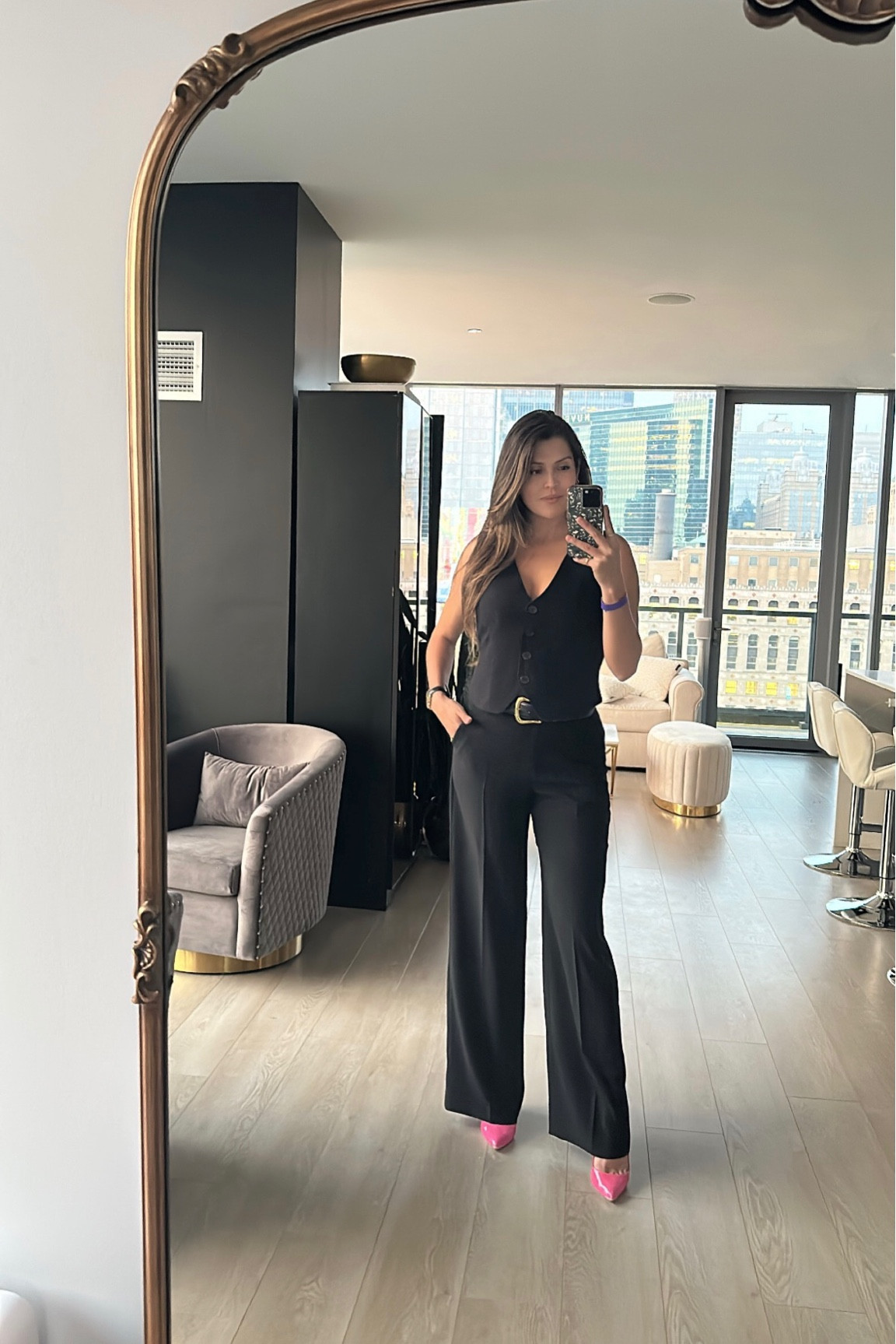 Black waistcoat 
White waistcoat 
Vest outfit 
White vest 
Black vest

#LTKsalealert #LTKstyletip #LTKSeasonal