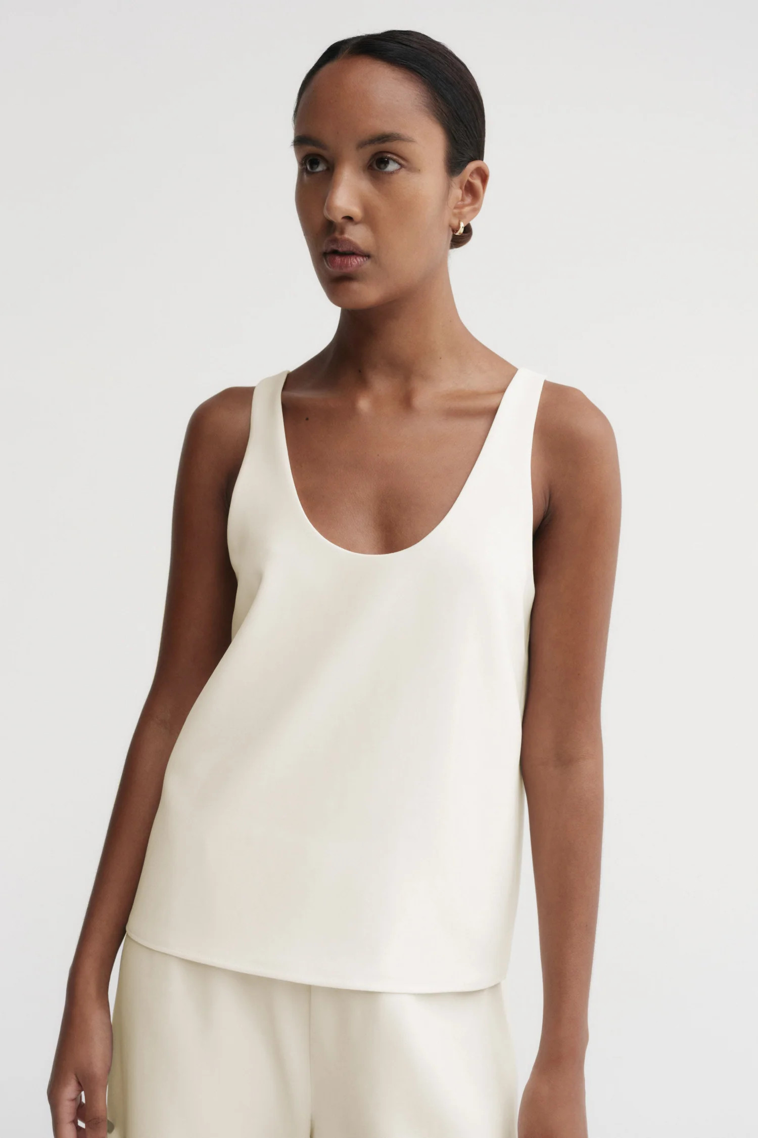 Romy Crepe Top, cream | Almada Label