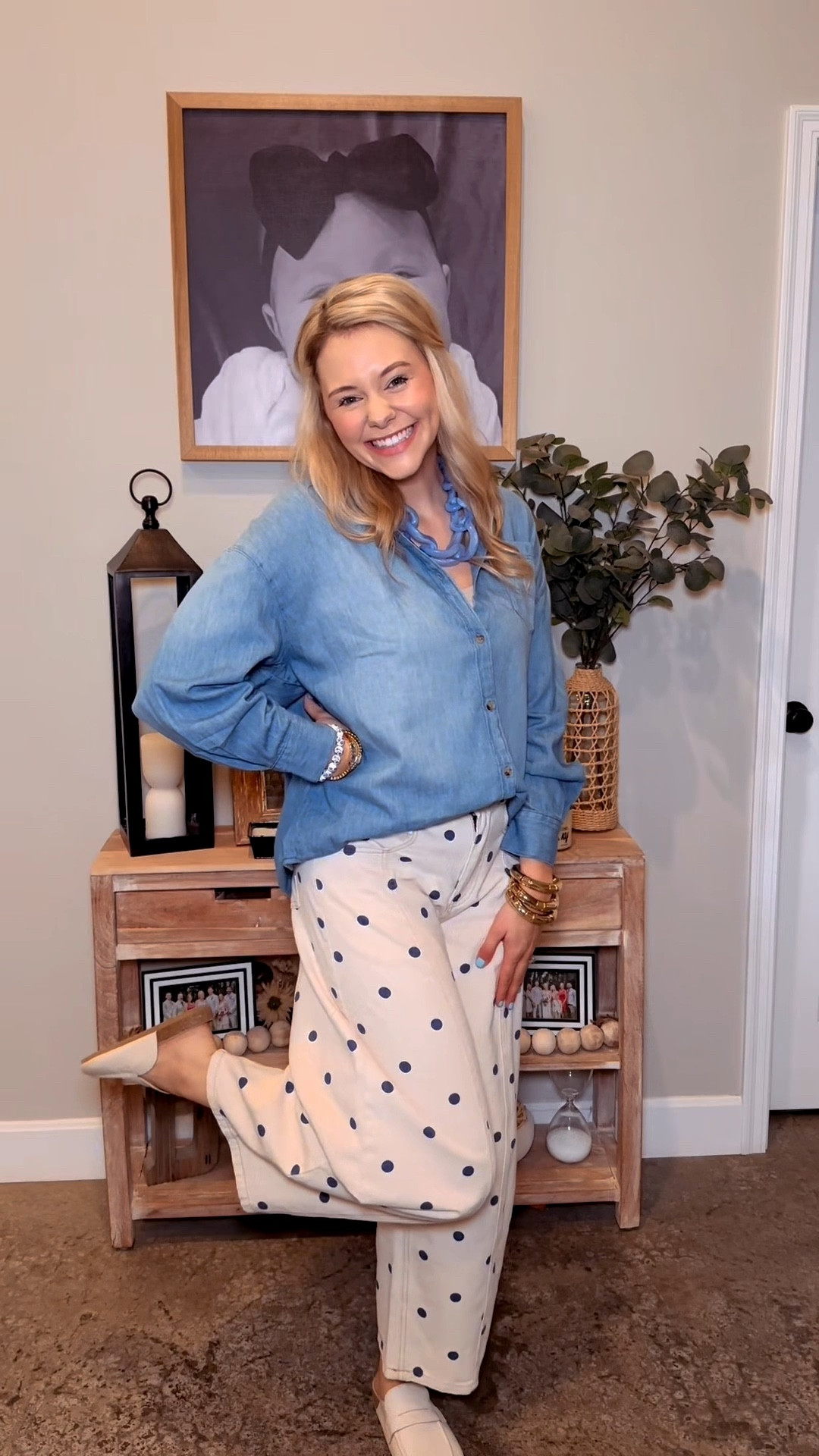 Living for these polka dot barrel jeans 👖🌈😍 

#LTKootd #LTKWorkwear #LTKmomlife