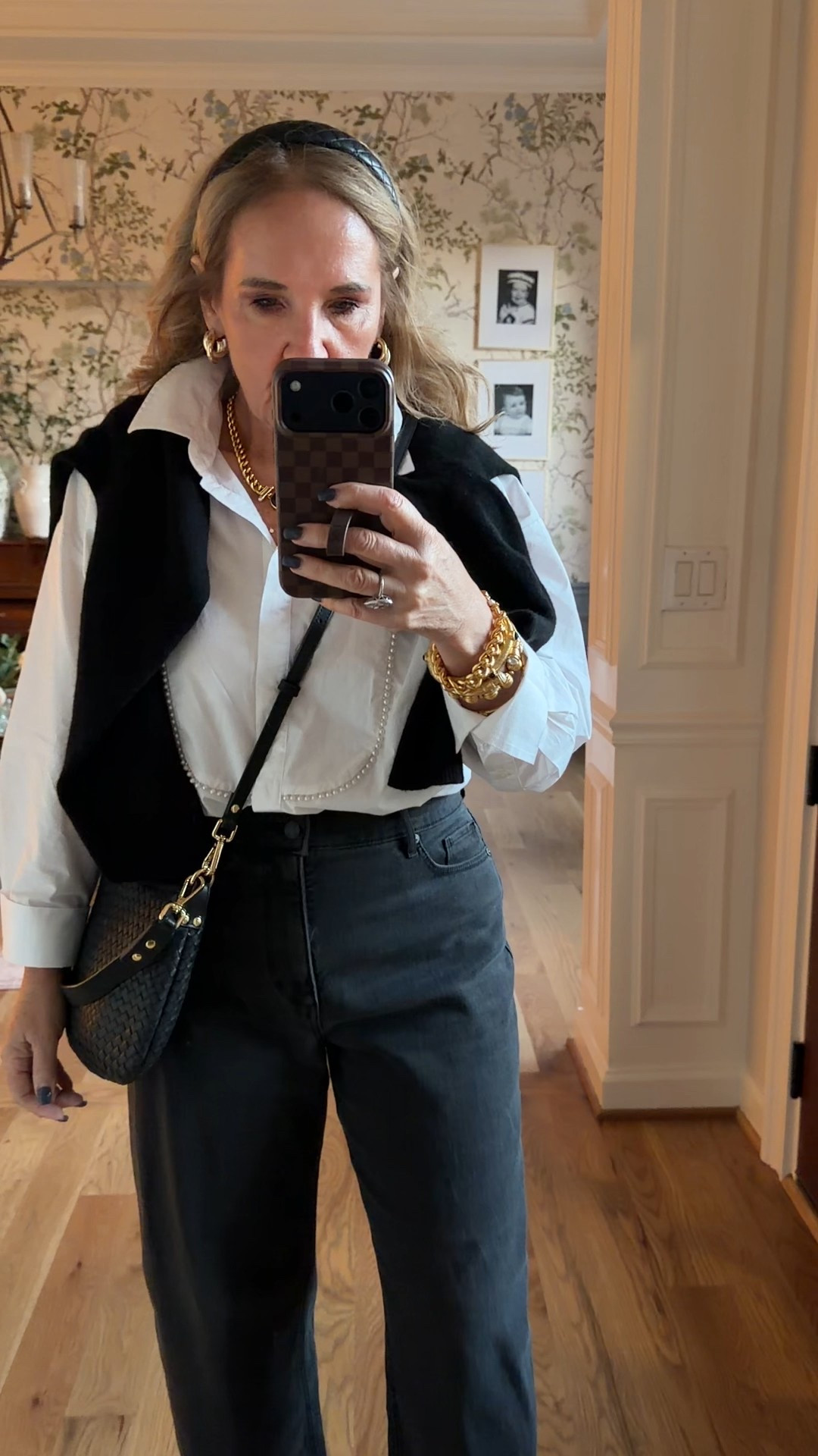 Blouse size medium you can size down if you don’t want it to be roomie
Barrel jeans, 29 petite
Cashmere boatneck sweater over shoulders size medium
My favorite sneakers in a neutral
Quince leather Crossbody bag. Highly recommend this for an every day and travel bag
Wearing a bunch of jewelry voss jewelry. If you’re looking for a splurge worthy piece, any of these will do. The gold is so rich.

#LTKOver40 #LTKPetite #LTKSaleAlert