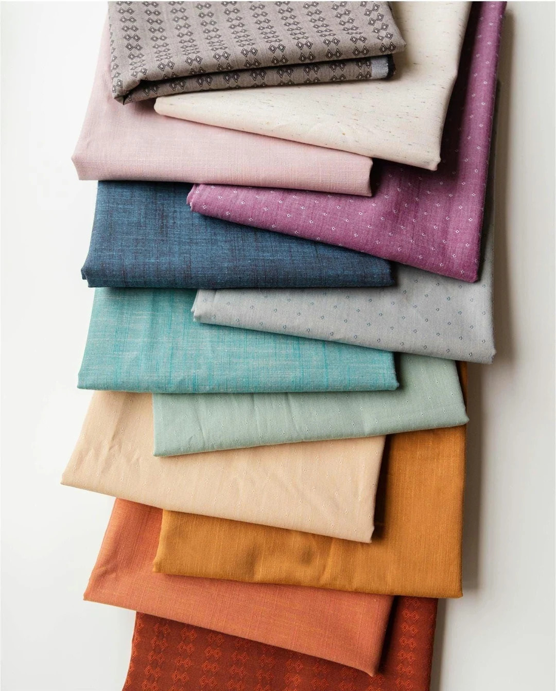 Wildflower Wovens Quarter Yard Quilt Bundle or Half Yard Quilt Bundle by Suzy Quilts for Art Gall... | Etsy (US)