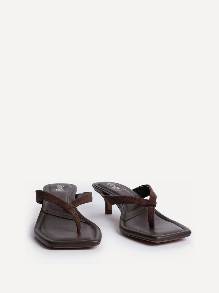 Przeglądaj  Brązowy - Linzi Potential Toe Post Kitten Sandals z Next Polska | Next EU