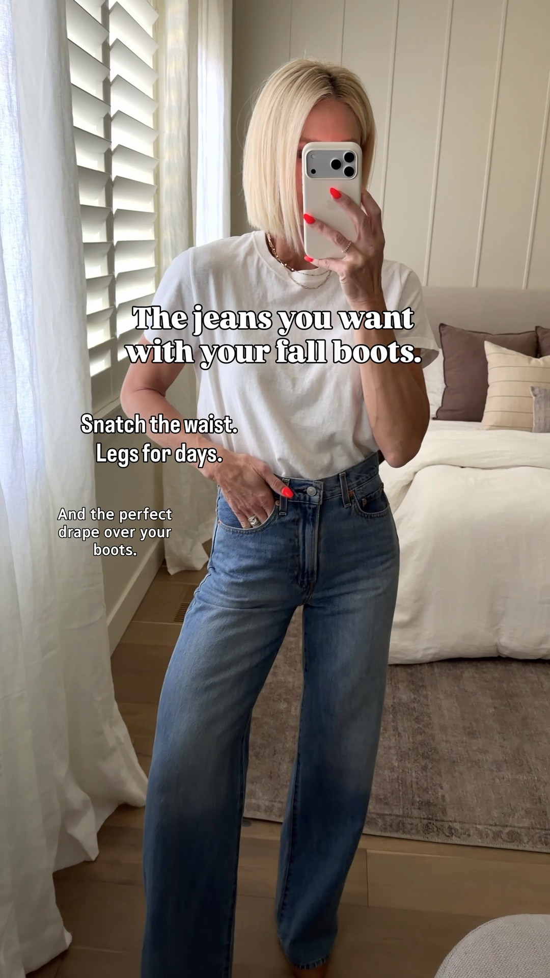 If you’re looking for the perfect jeans to wear with your fall boots… these @levi  are it!👖
🚨HUGE SALE happening through 9/21 — up to 40% off when you fill your cart!
They snatch the waist, give you legs for days, and lay SO beautifully over boots. The silhouette is just right — flattering without feeling too tight or fussy.
Fit tts, and come in 3 inseam lengths 

#levisLTKPartner

#LTKmomlife #LTKOver40 #LTKSaleAlert